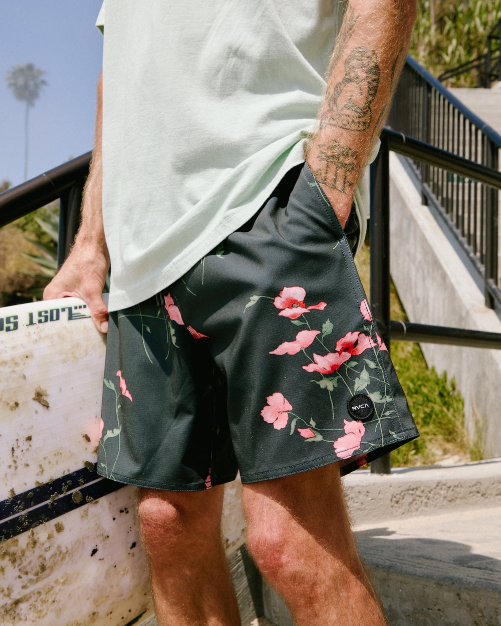 Down Right Boardshort 17" - Pirate Black | RVCA on sale