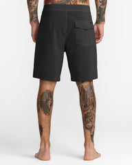VA Pigment 19" Trunks - RVCA Black | RVCA on sale