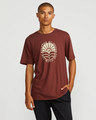 AG Seal Short Sleeve Tee - Red Earth | RVCA online
