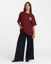 Open Minds Boyfriend Tee - Madder Brown | RVCA near me