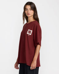 Open Minds Boyfriend Tee - Madder Brown | RVCA near me