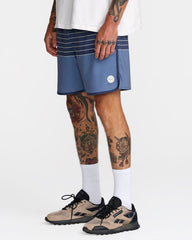 Yogger Hybrid 17" Short - Moody Blue | RVCA online