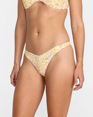 Memoir V Shape Med French - Multi | RVCA sale