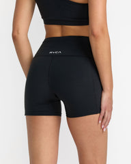 VA Essential Pocket Short II - Black | RVCA for sale
