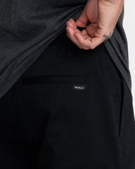 Weekend Stretch Short 20" - Black | RVCA US