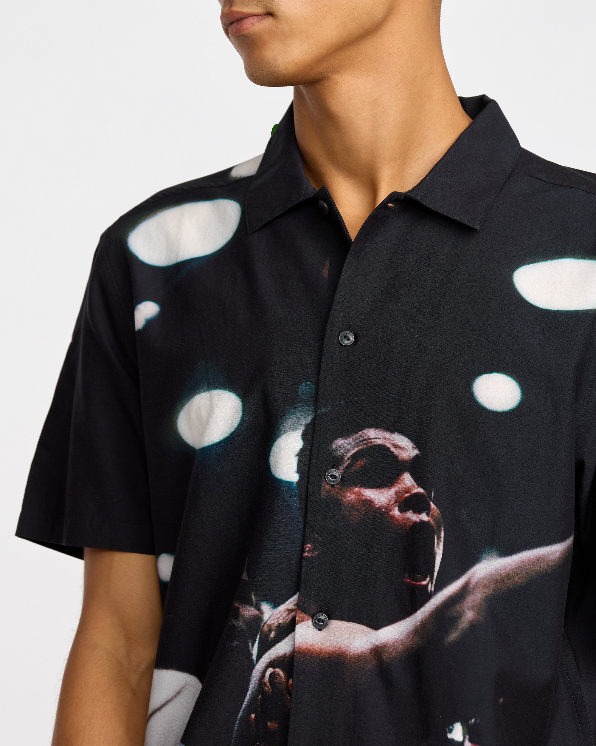 VA X Ali Rumble Short Sleeve Shirt - RVCA Black | RVCA outlet