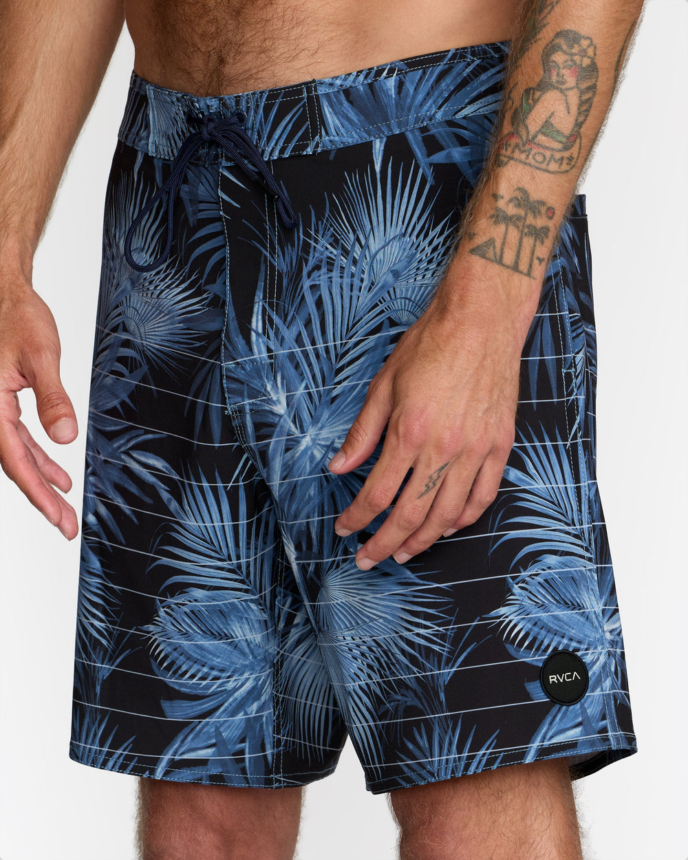 Steady Stripe Trunk - Moody Blue | RVCA near me