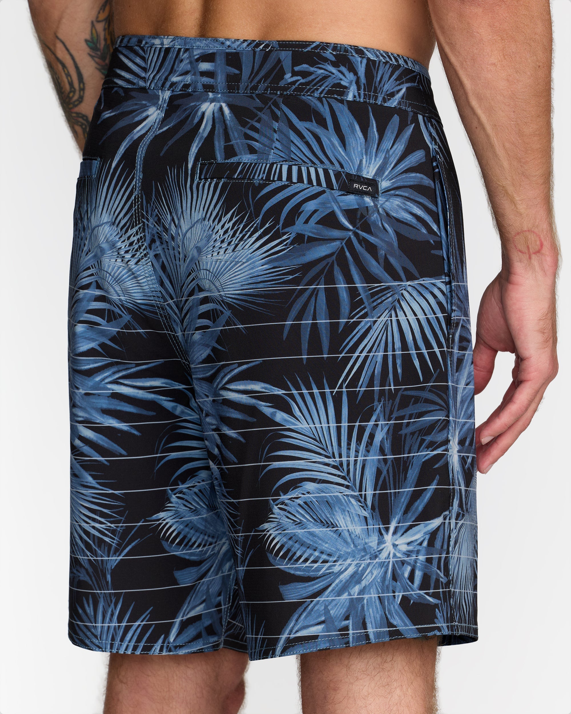 Steady Stripe Trunk - Moody Blue | RVCA near me