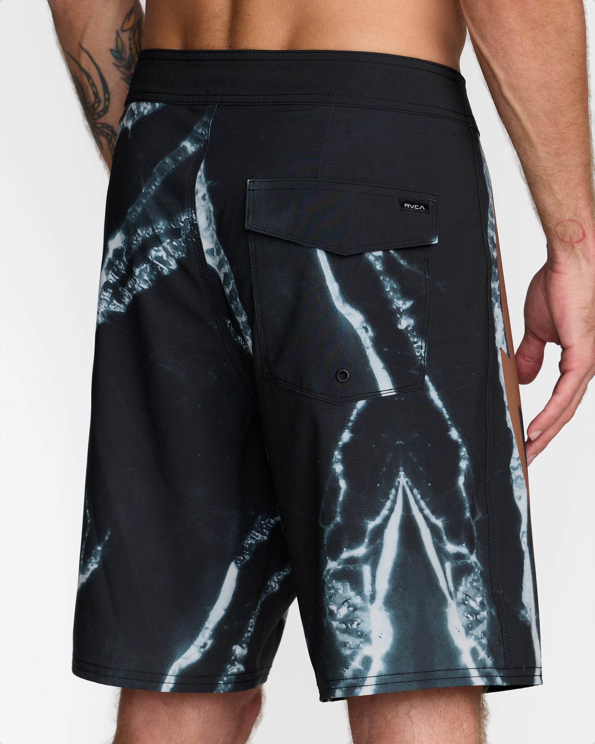 RVCA X Clay Trunk - Black Resin | RVCA outlet