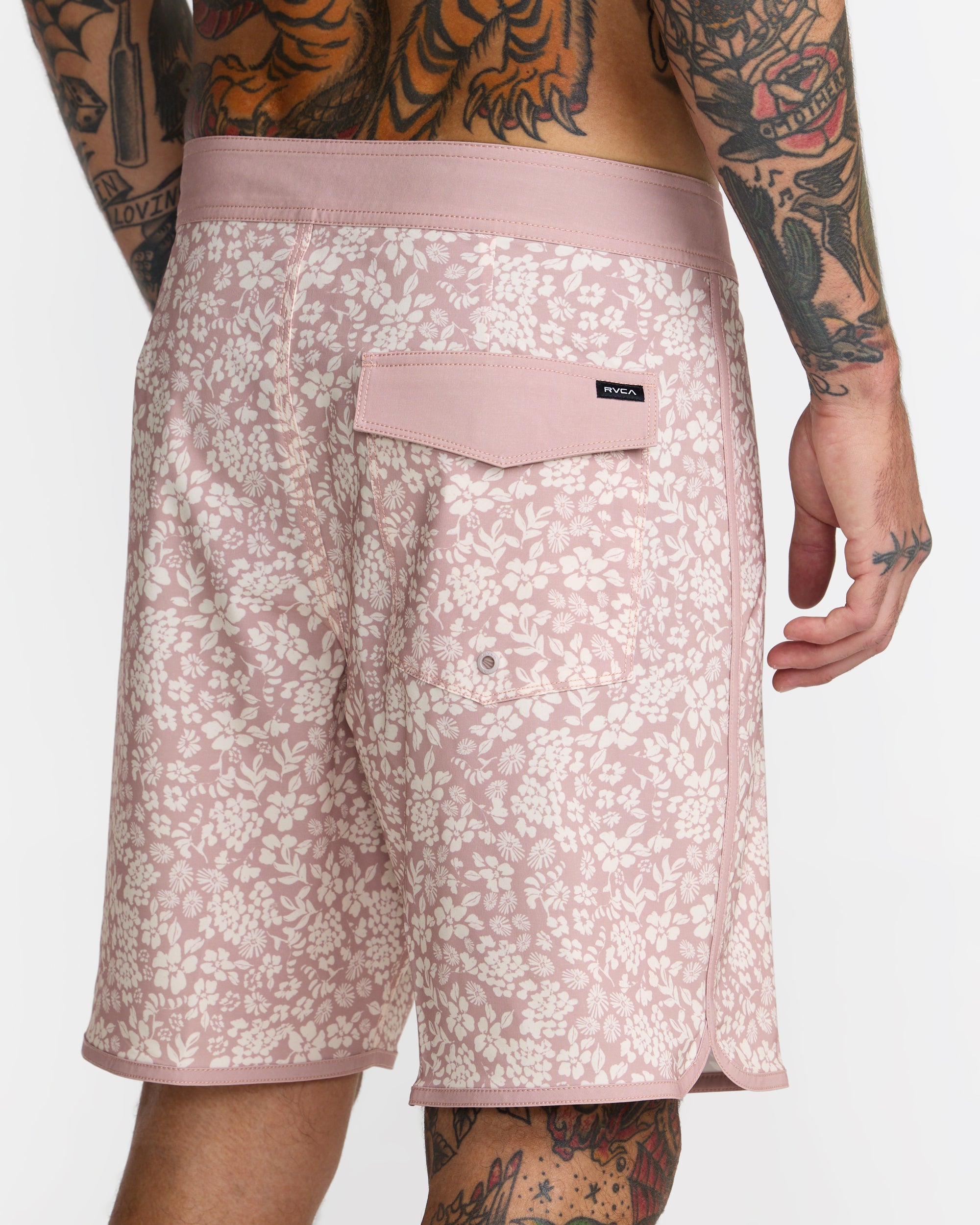 Northern 18" Trunks - Pale Mauve | RVCA online