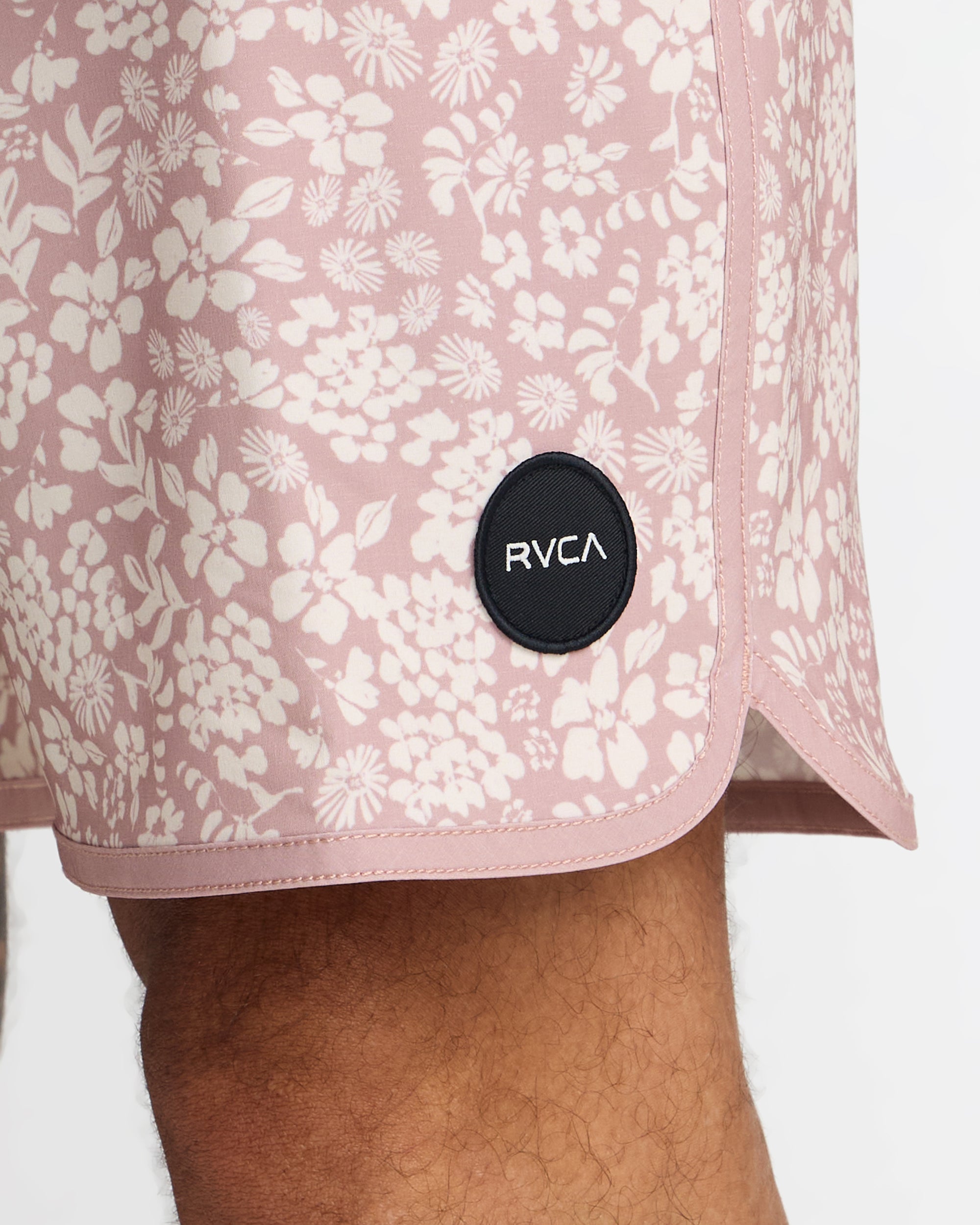 Northern 18" Trunks - Pale Mauve | RVCA online