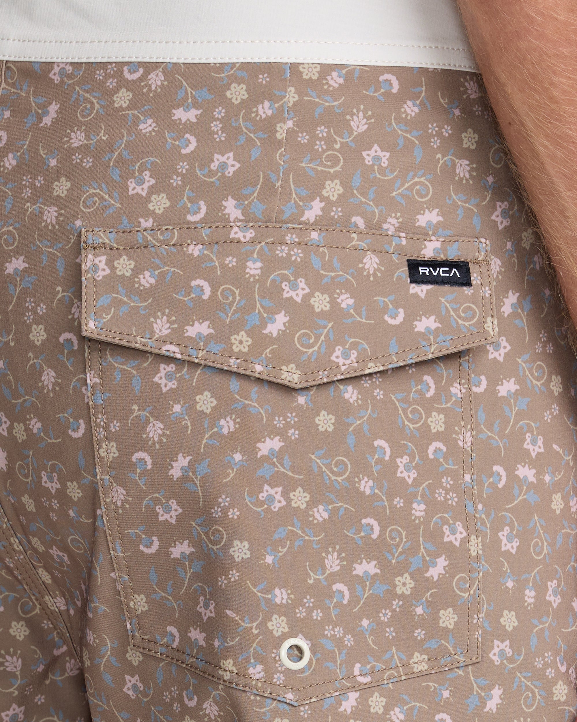 VA Print Trunks - Coyote | RVCA for sale