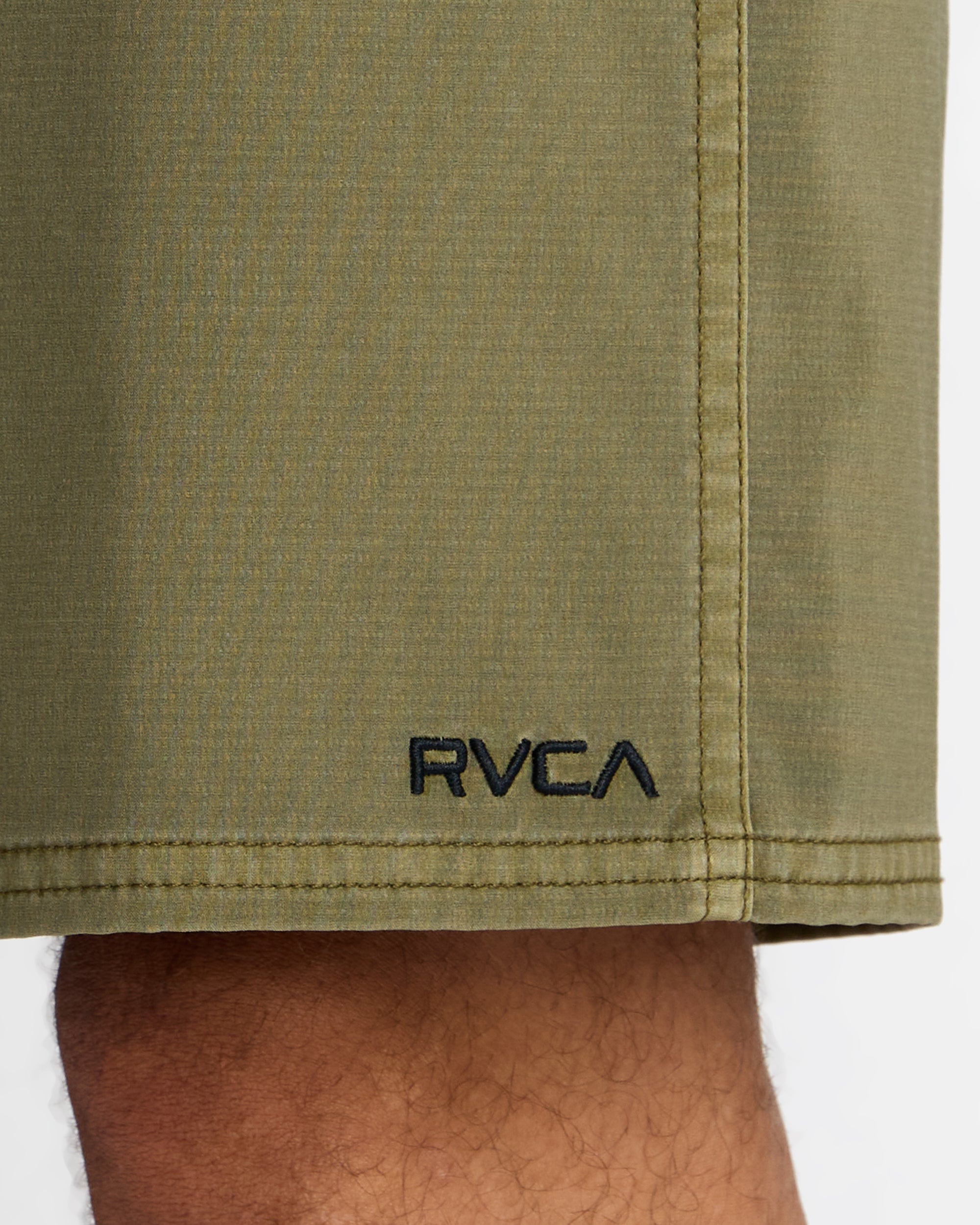 VA Pigment 19" Trunks - Martini Olive | RVCA online