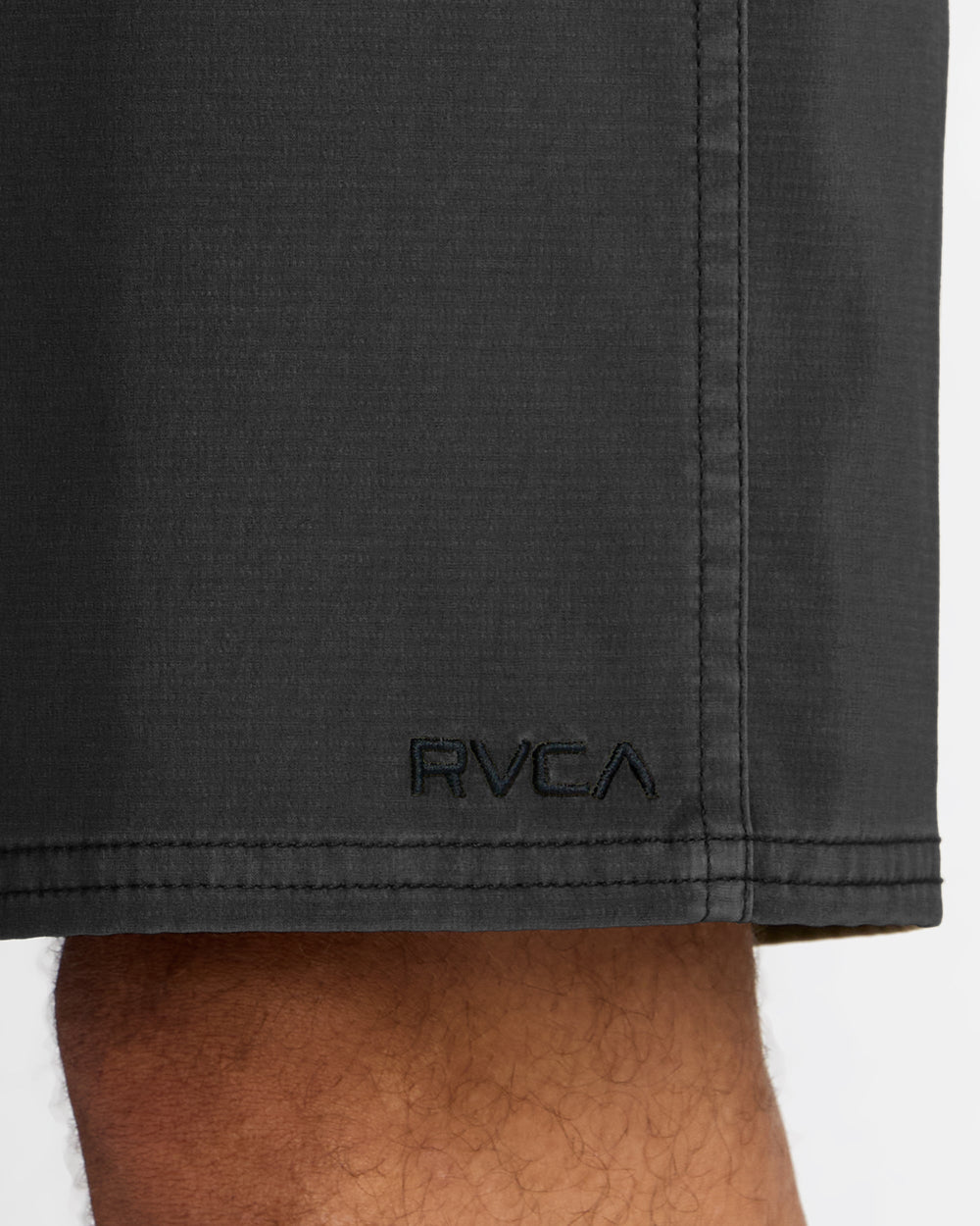 VA Pigment 19" Trunks - RVCA Black | RVCA on sale