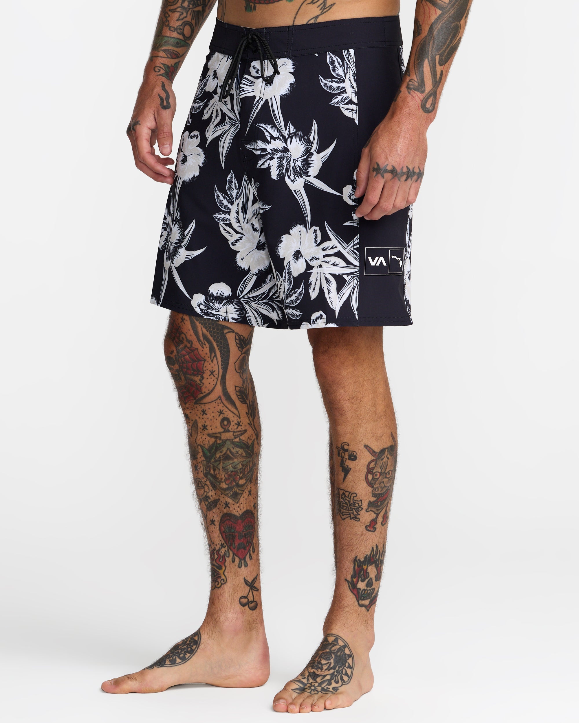 Apex 2 Trunks - Black Floral | RVCA US