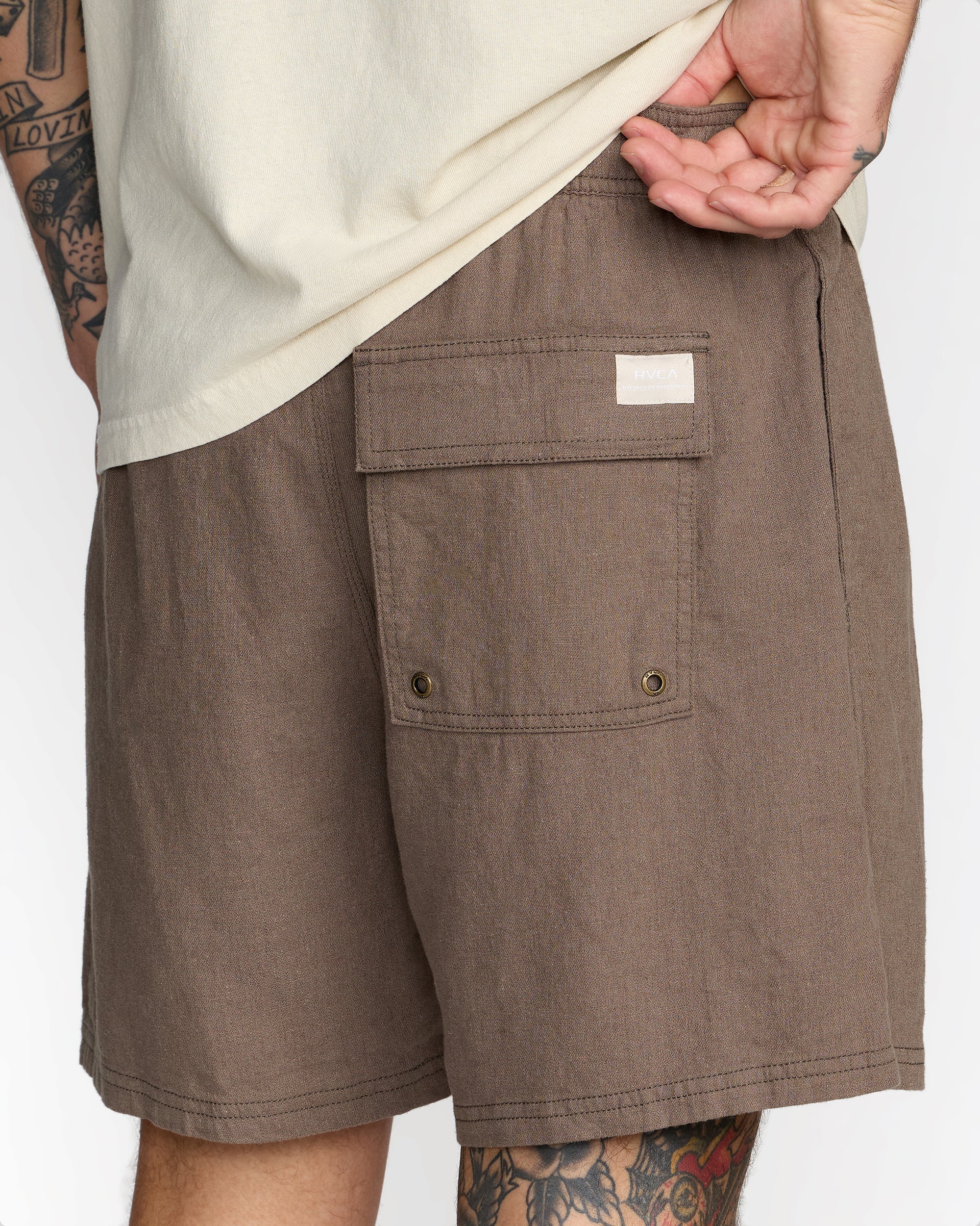 Sands Elastic 17" - Mushroom | RVCA on sale