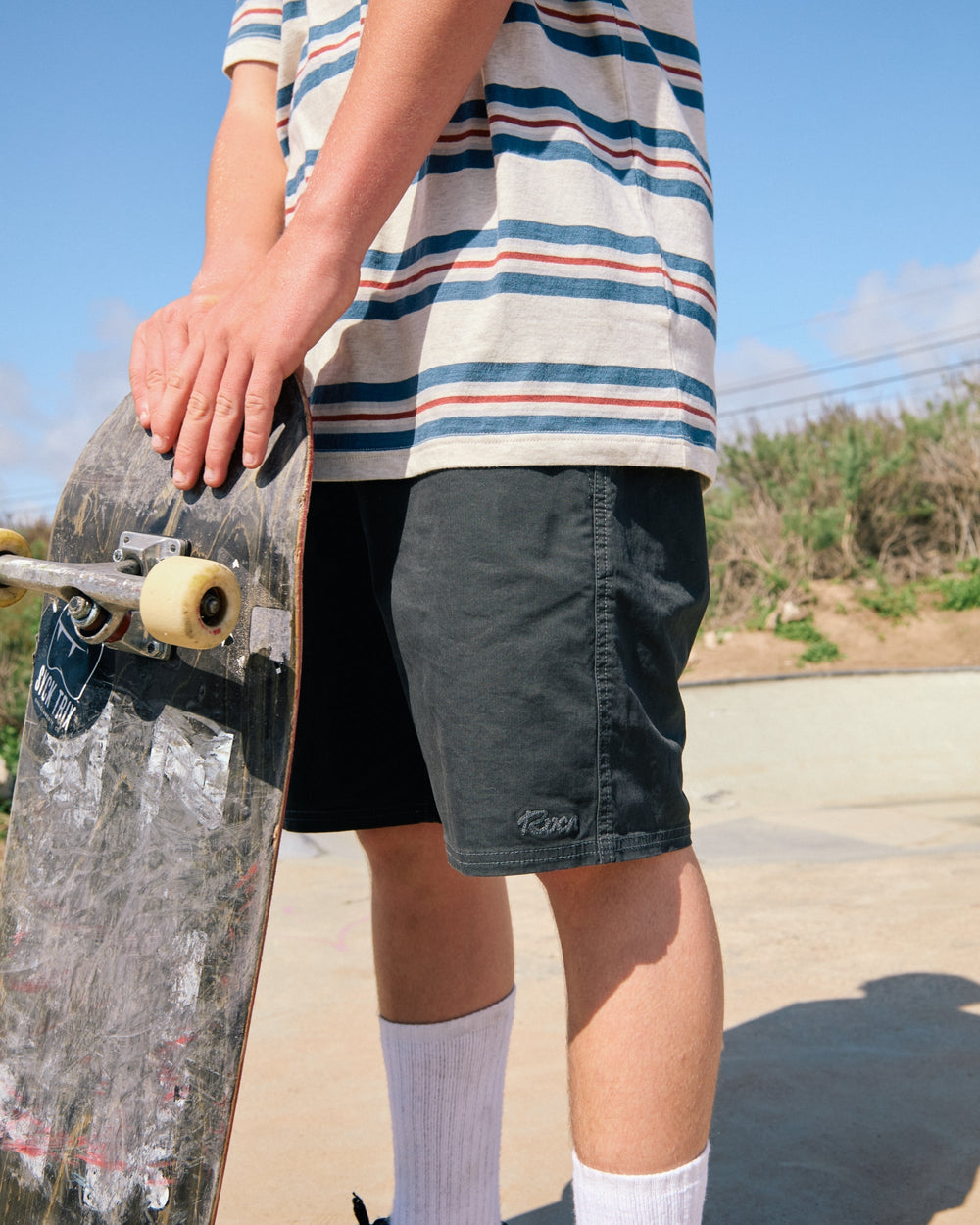 Weekend Elastic 2 Short 19" - Pirate Black | RVCA sale