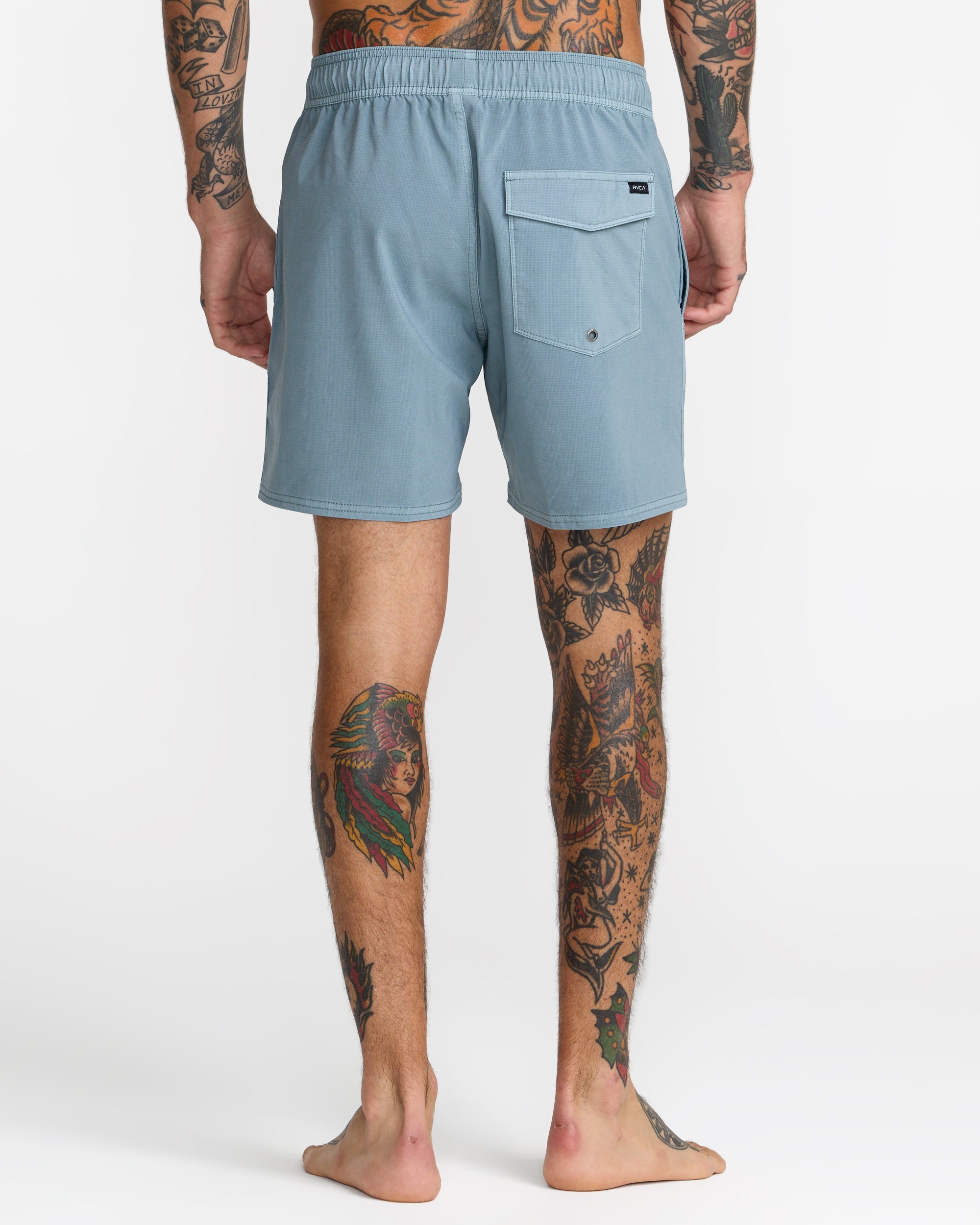 VA Pigment Elastic 16" Shorts - Lead | RVCA online