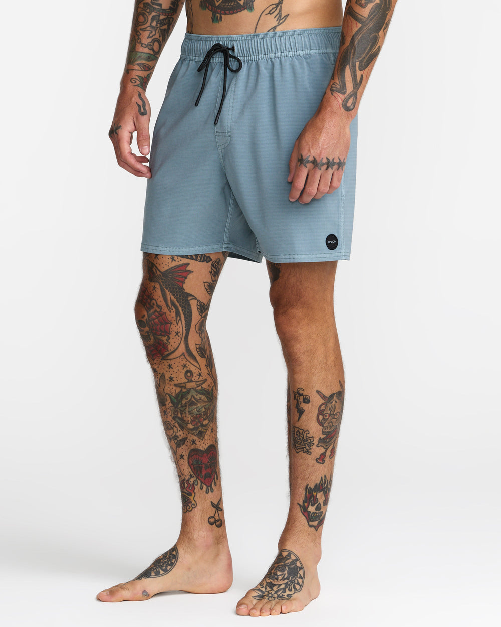 VA Pigment Elastic 16" Shorts - Lead | RVCA online