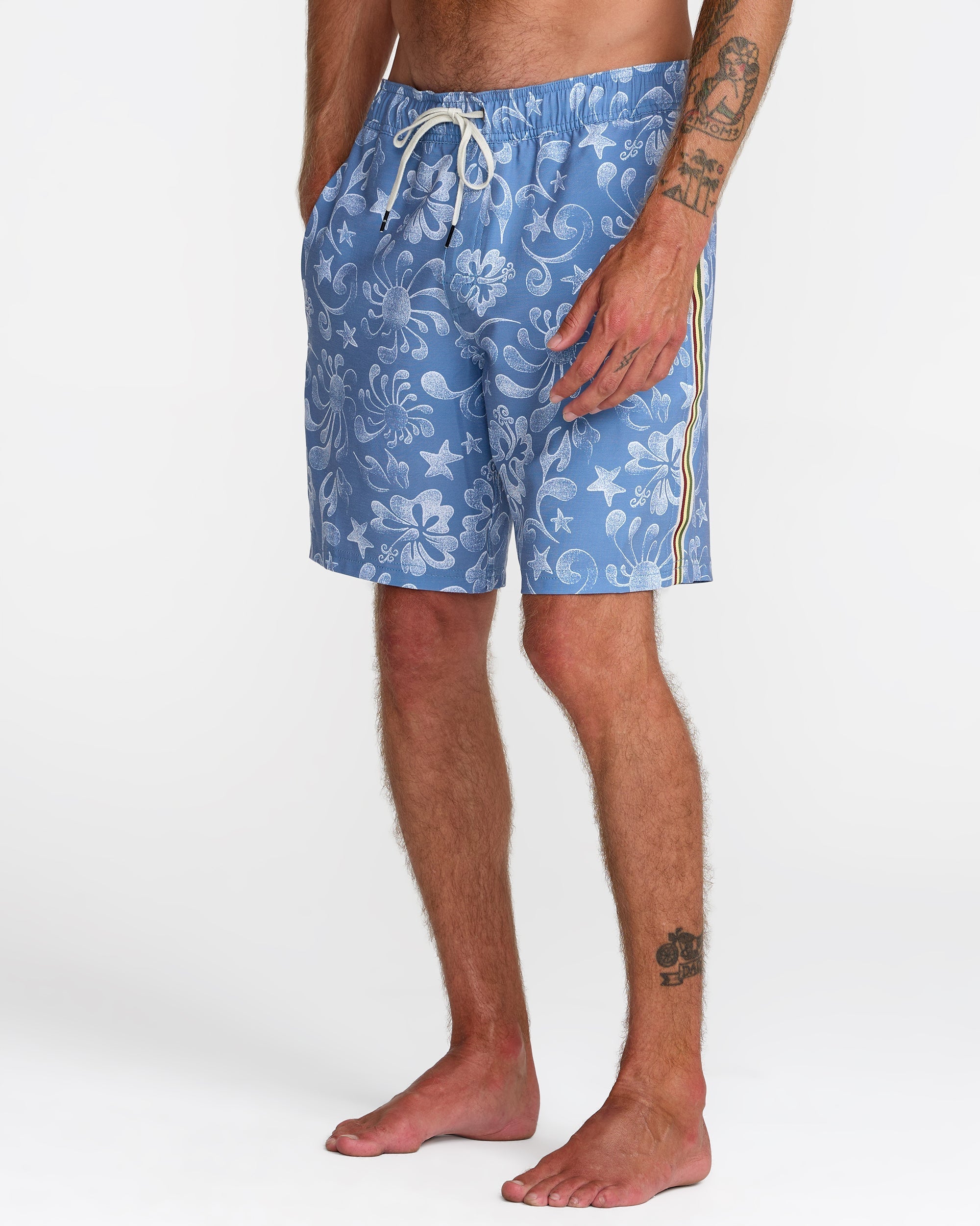Local Aloha Elastic Trunk 19" - Light Blue | RVCA sale