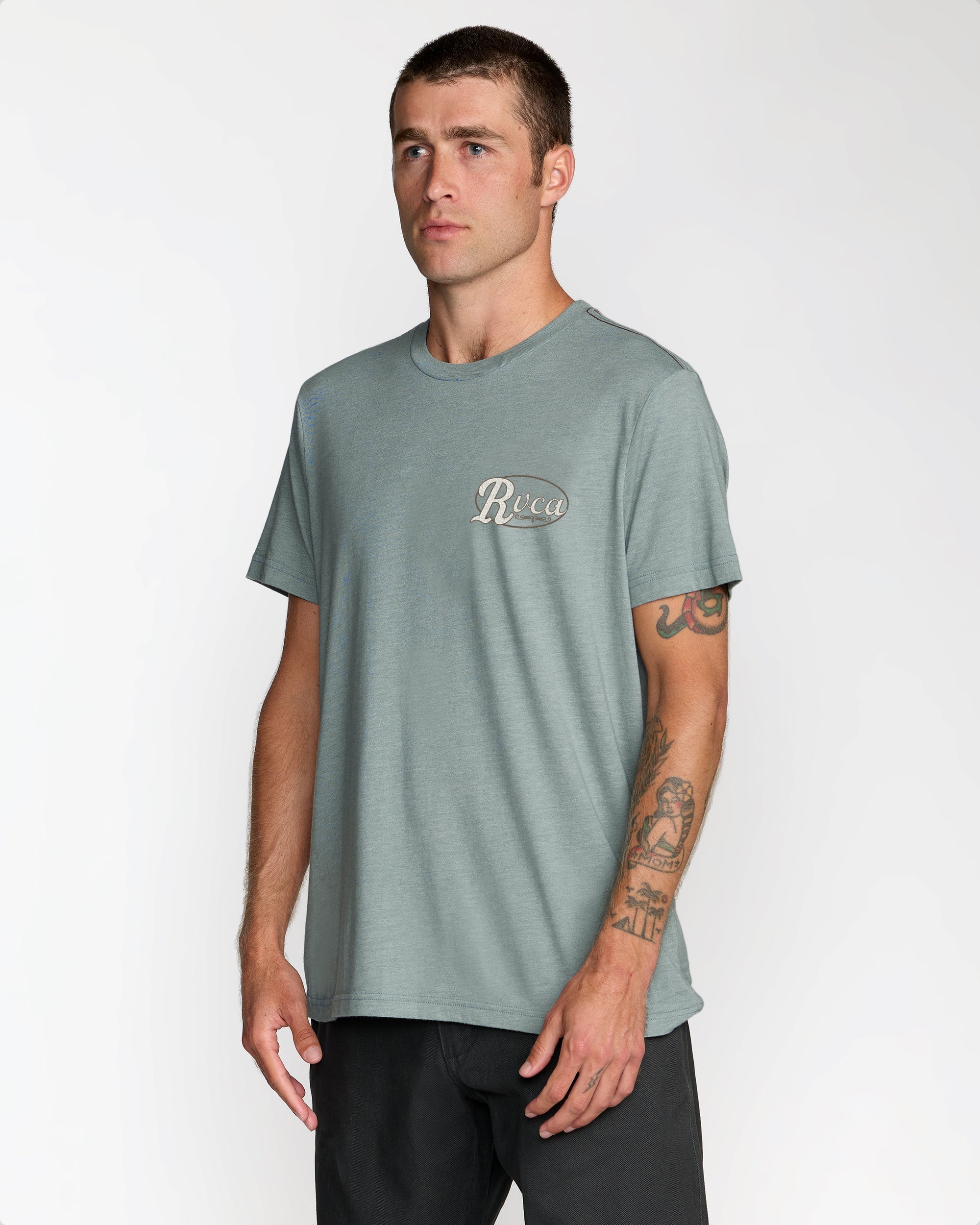Corral Short Sleeve Tee - Lead | RVCA online