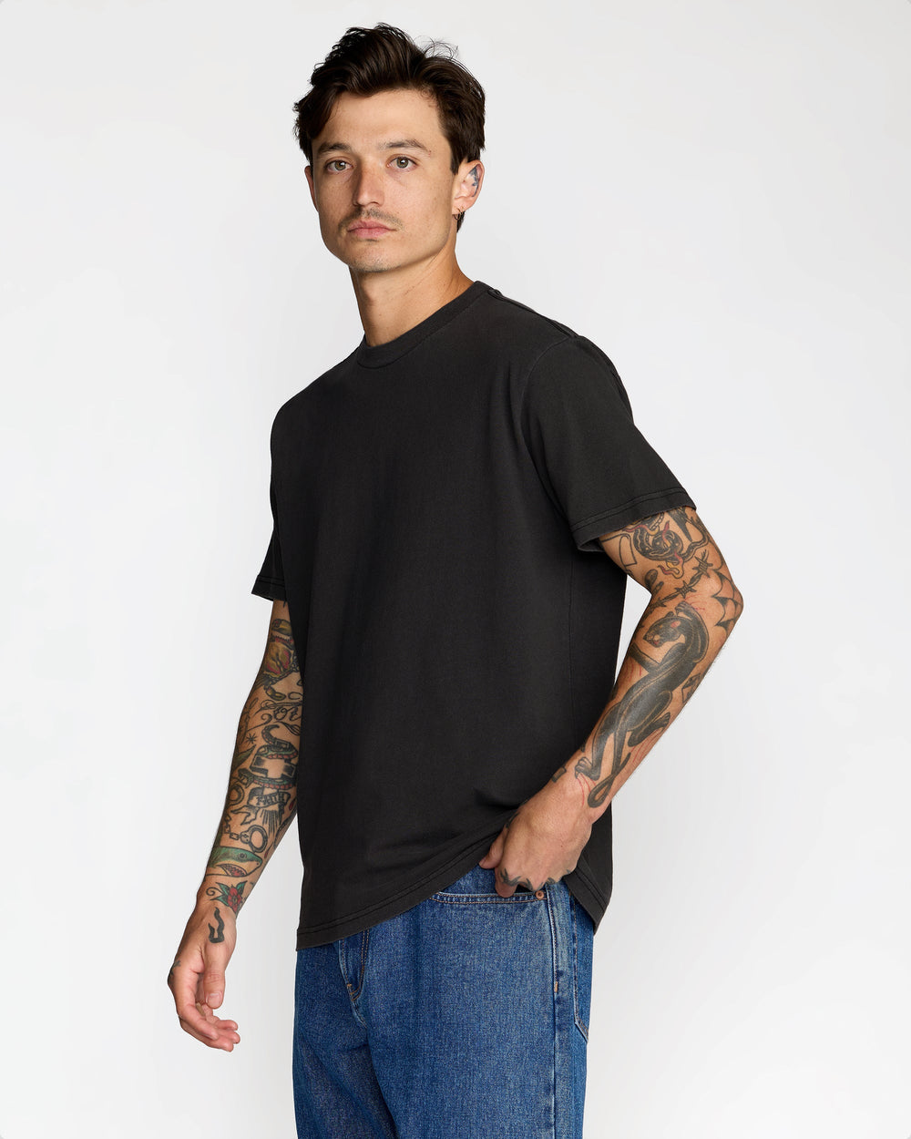 Midweight Label Short Sleeve Tee - Black | RVCA US