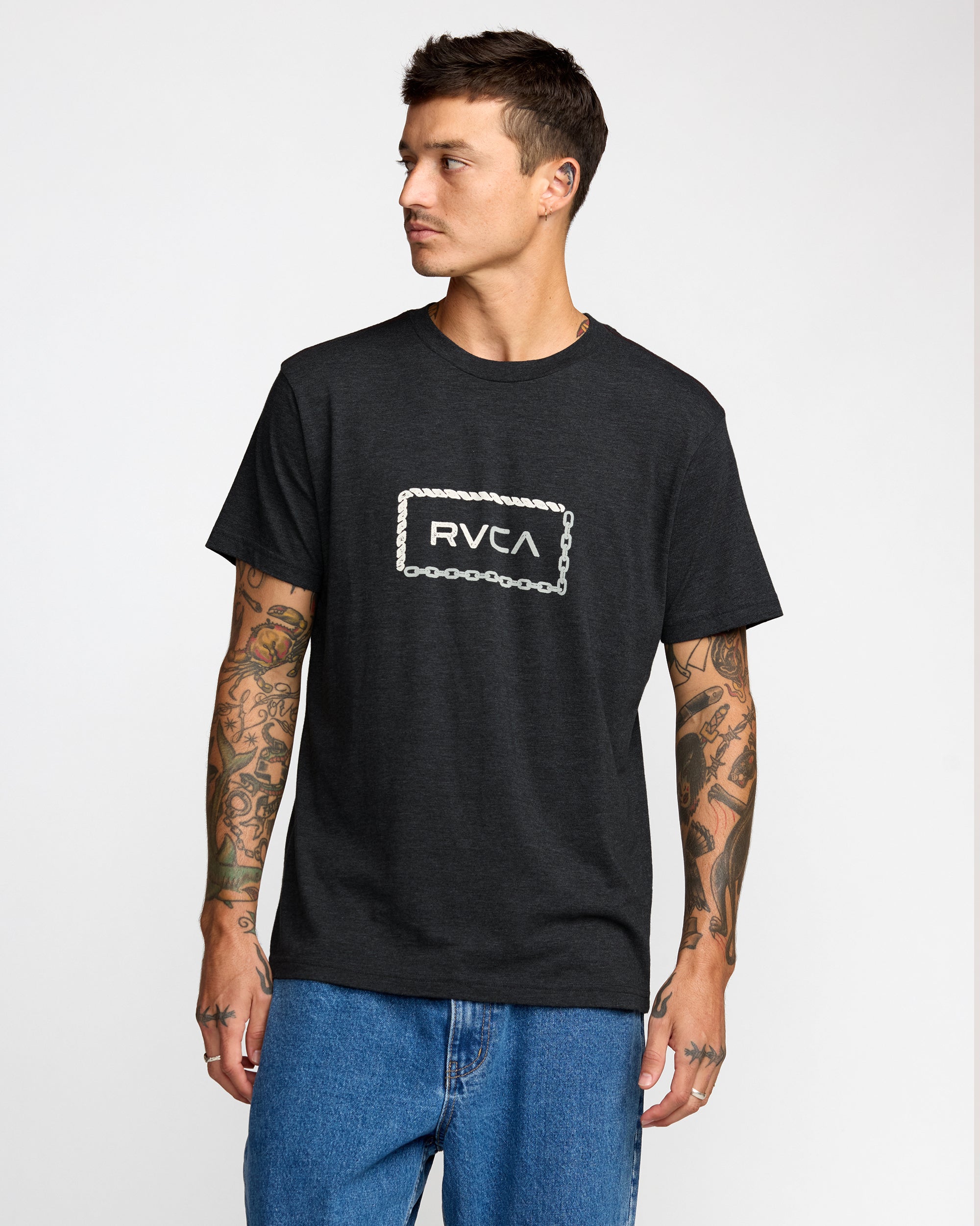 Bonded Short Sleeve Tee - Black | RVCA online