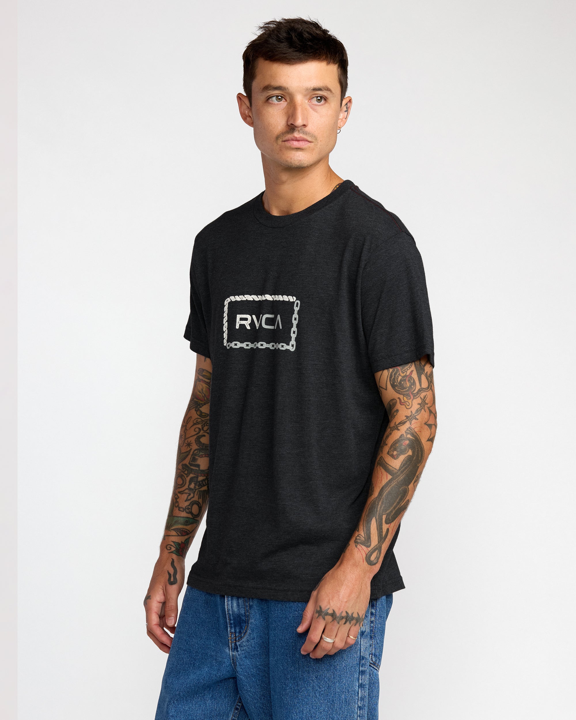 Bonded Short Sleeve Tee - Black | RVCA online