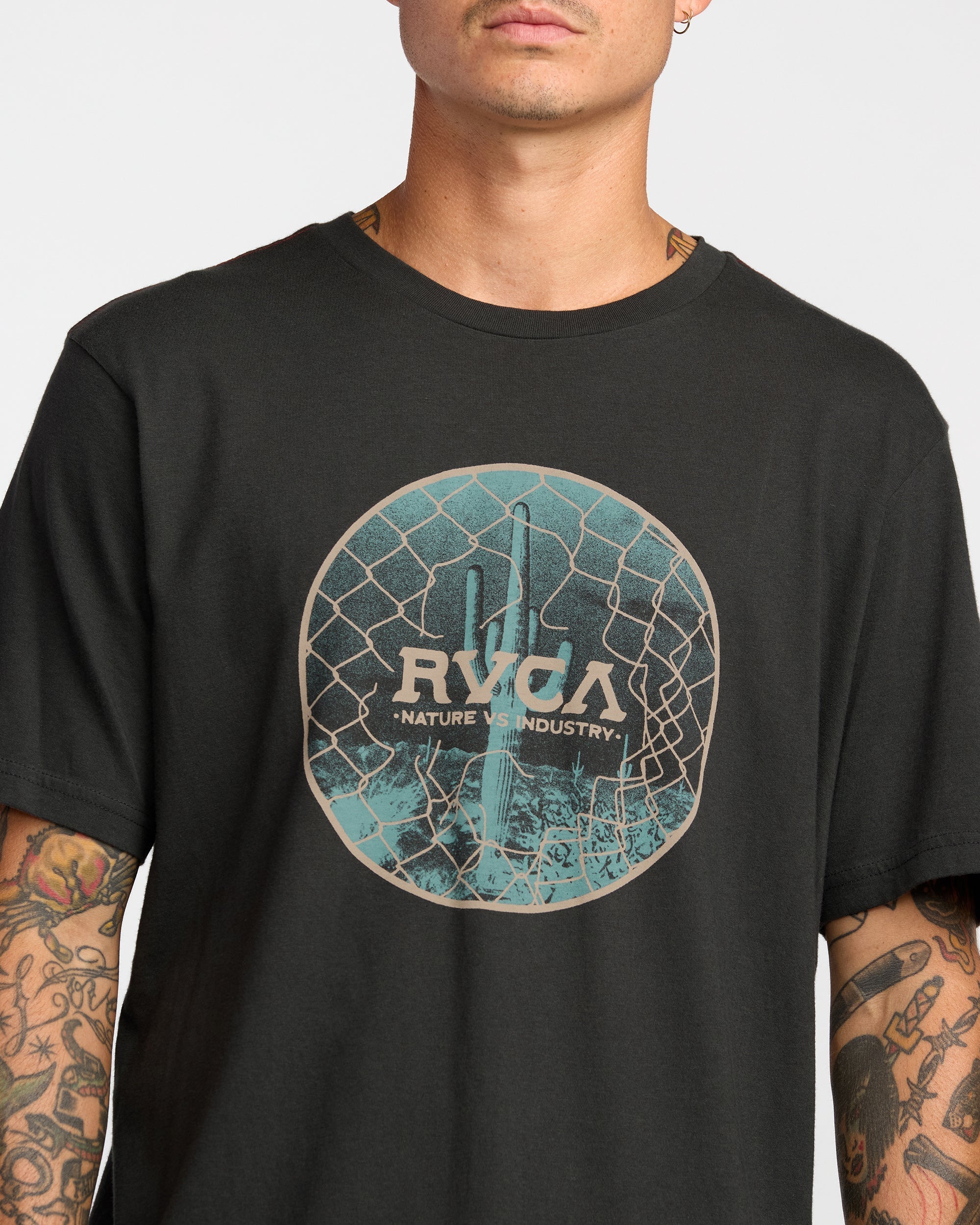 Trespass Short Sleeve Tee - Pirate Black | RVCA near me