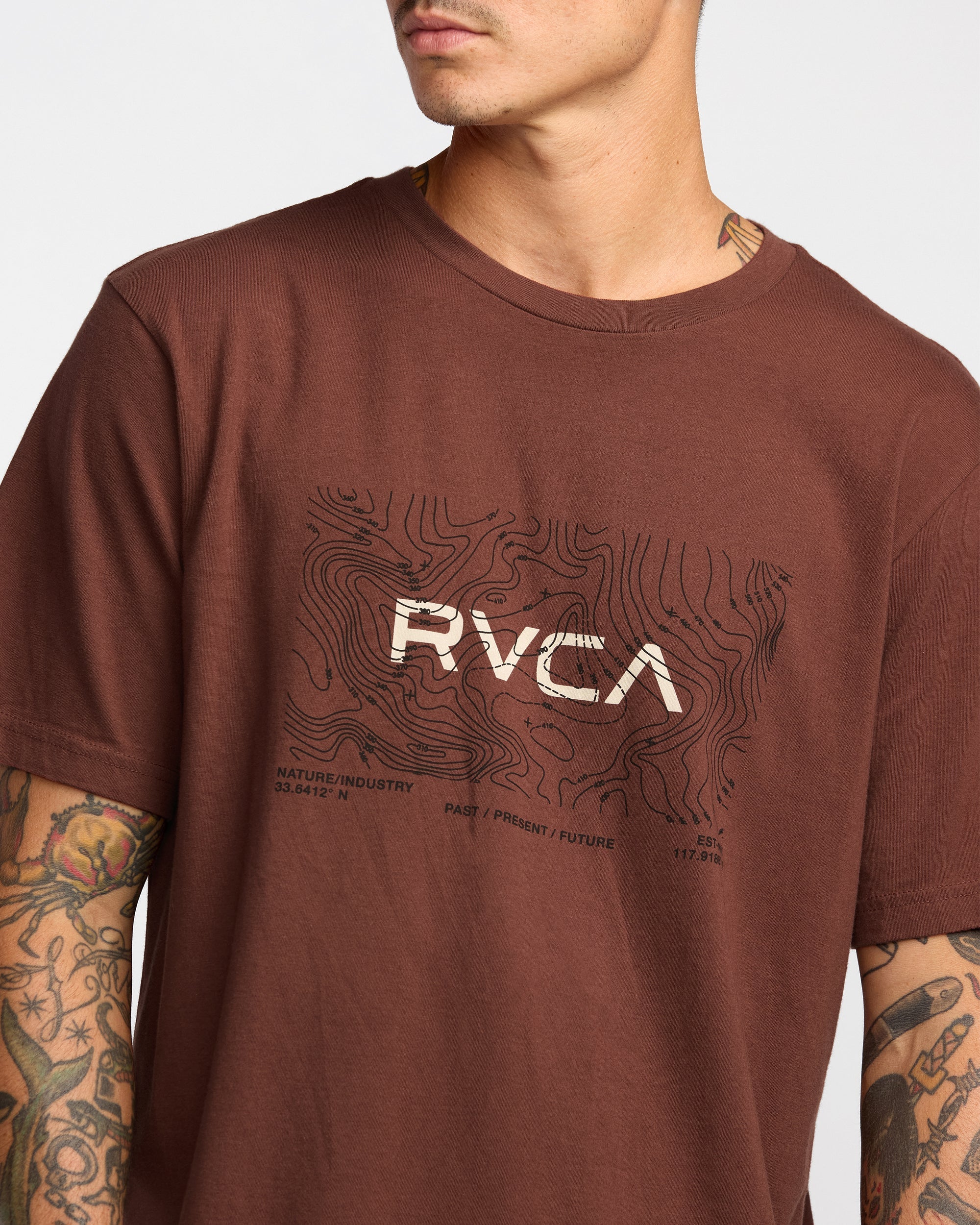 Topo XL Short Sleeve Tee - Red Earth | RVCA US