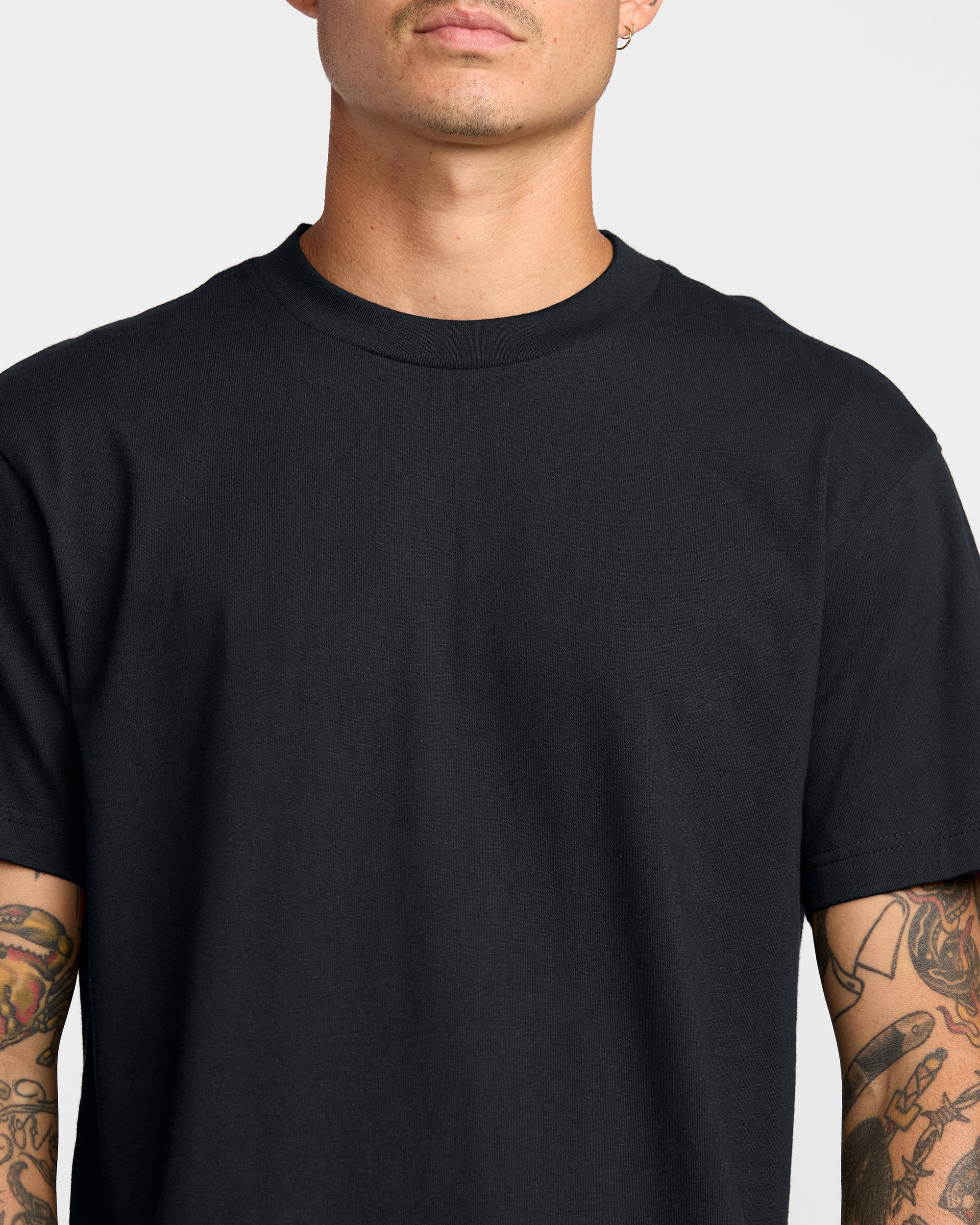 VA X Ali Ringside Short Sleeve Tee - Black | RVCA for sale