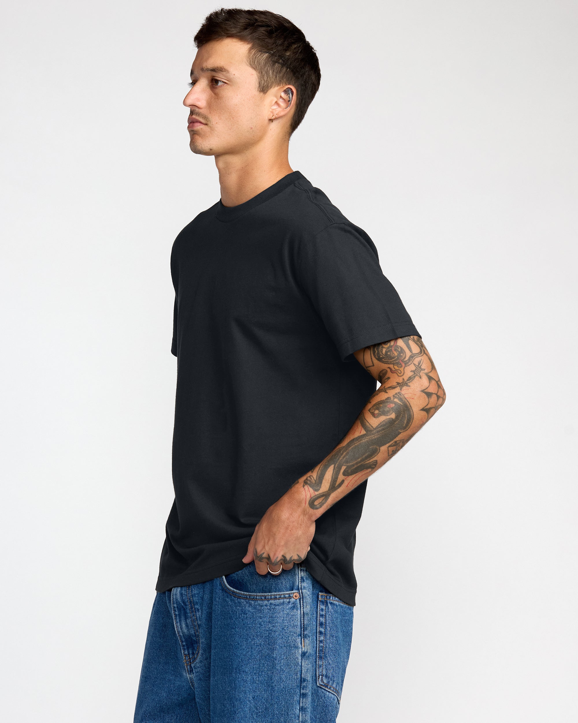 VA X Ali Ringside Short Sleeve Tee - Black | RVCA for sale