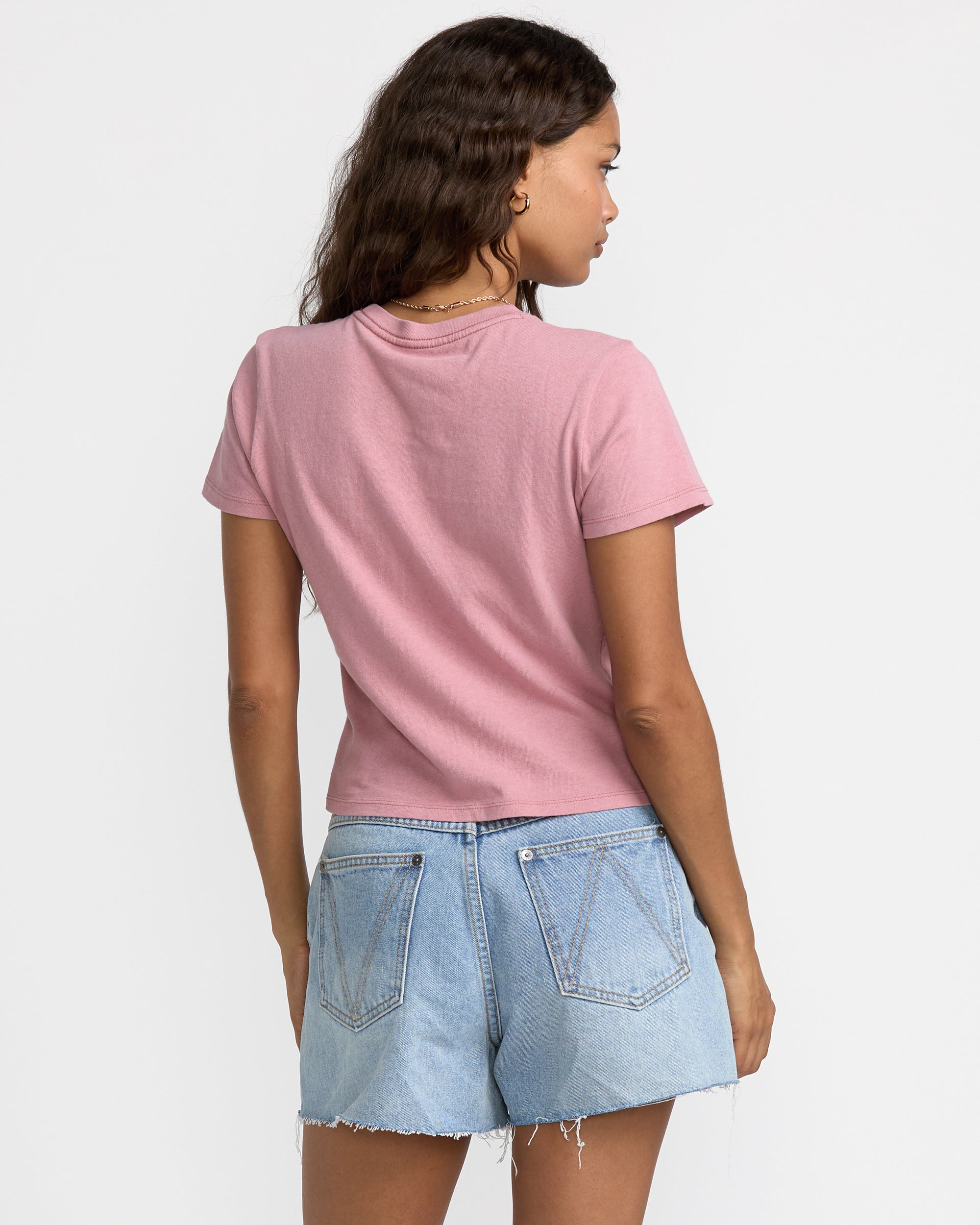 That Balance Baby Tee - Amethyst Smoke | RVCA online