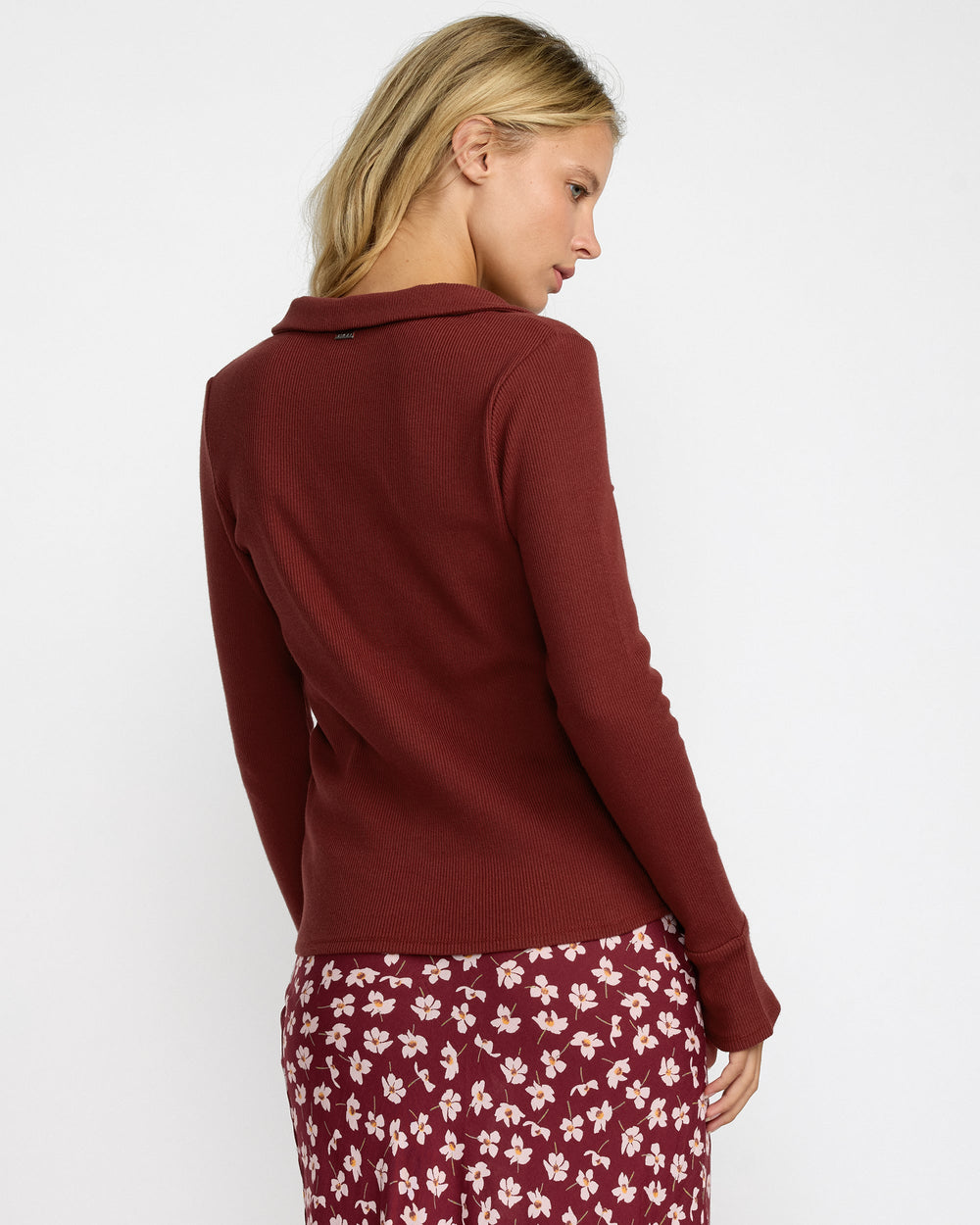 Devine Knit - Cranberry | RVCA outlet