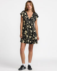 Vienna Dress - Rvca Black Floral | RVCA online