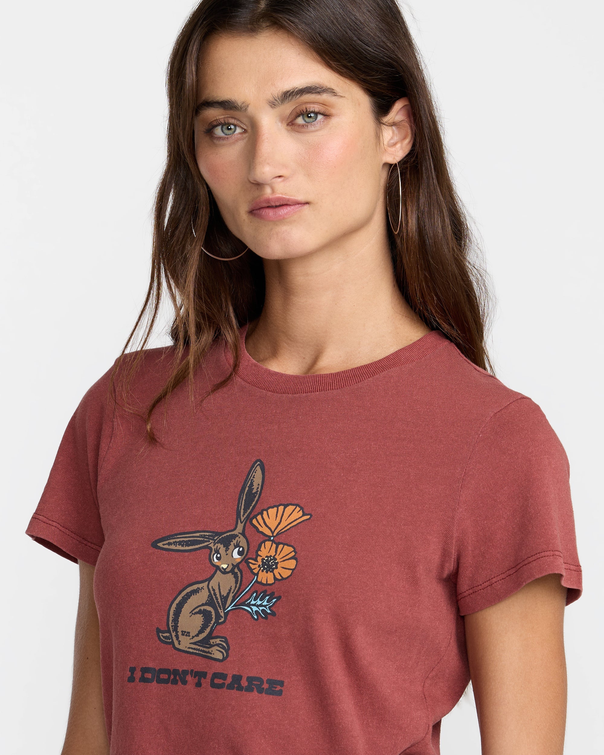 Don't Care 411 Tee - Madder Brown | RVCA outlet