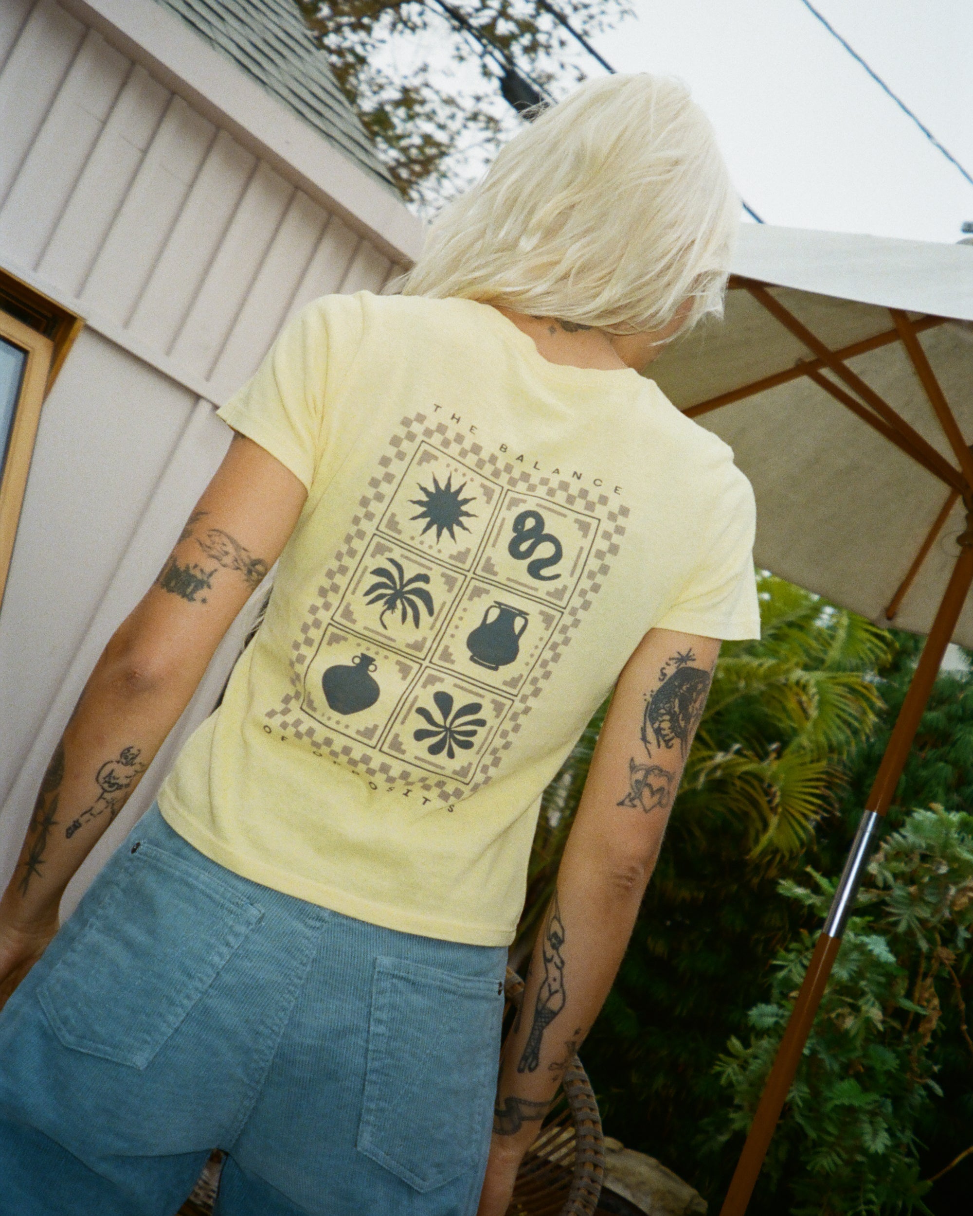 411 Tee - Pale Yellow | RVCA online