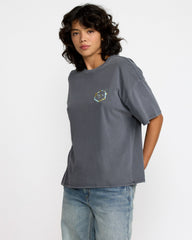Hawaii Hex II Baggie Tee - Gravel | RVCA on sale