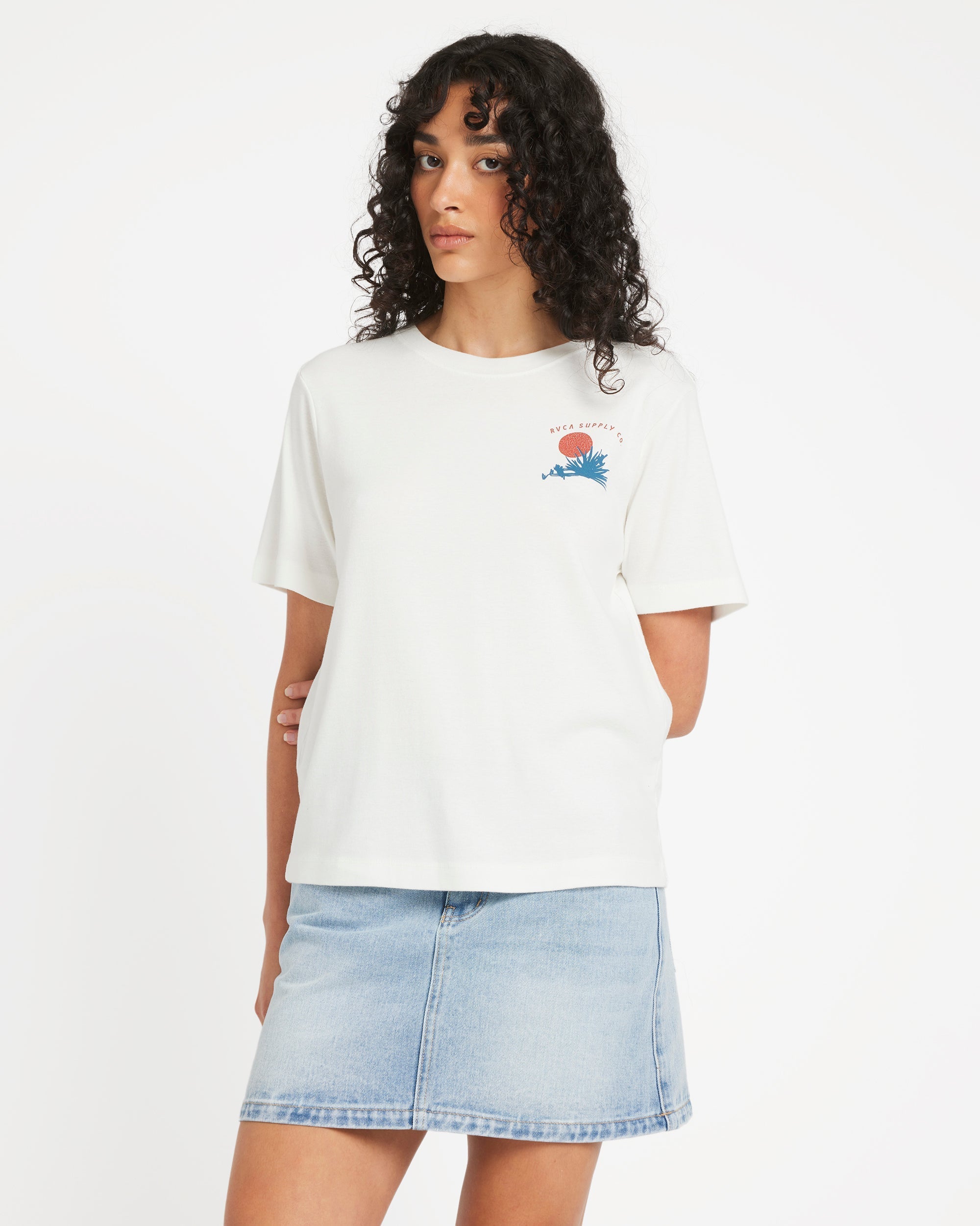 Icon Tee - Antique White | RVCA outlet
