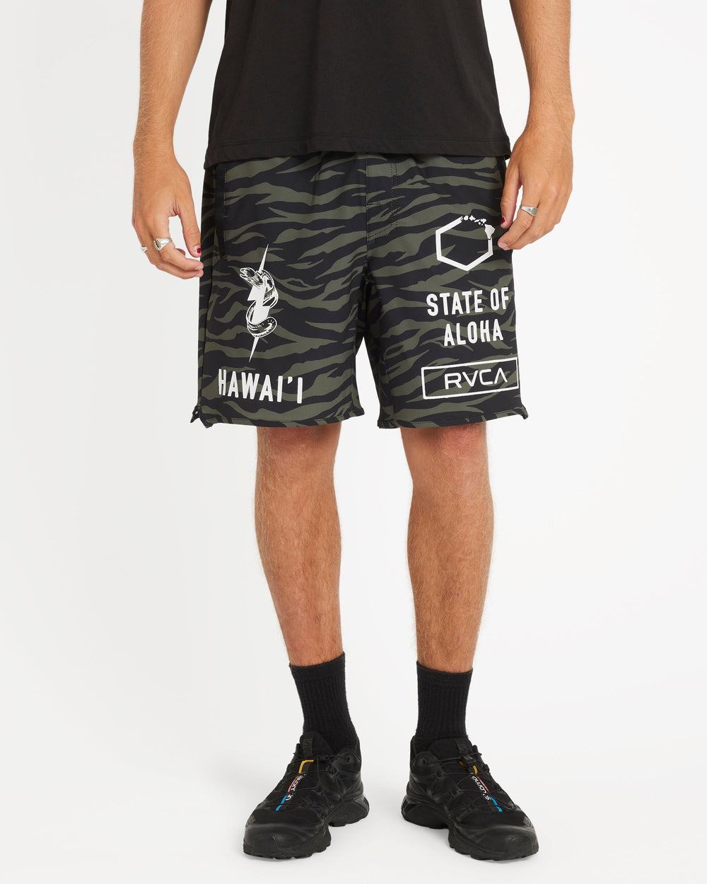 Hawaii Yogger Stretch 17" Short - Fatigue | RVCA online