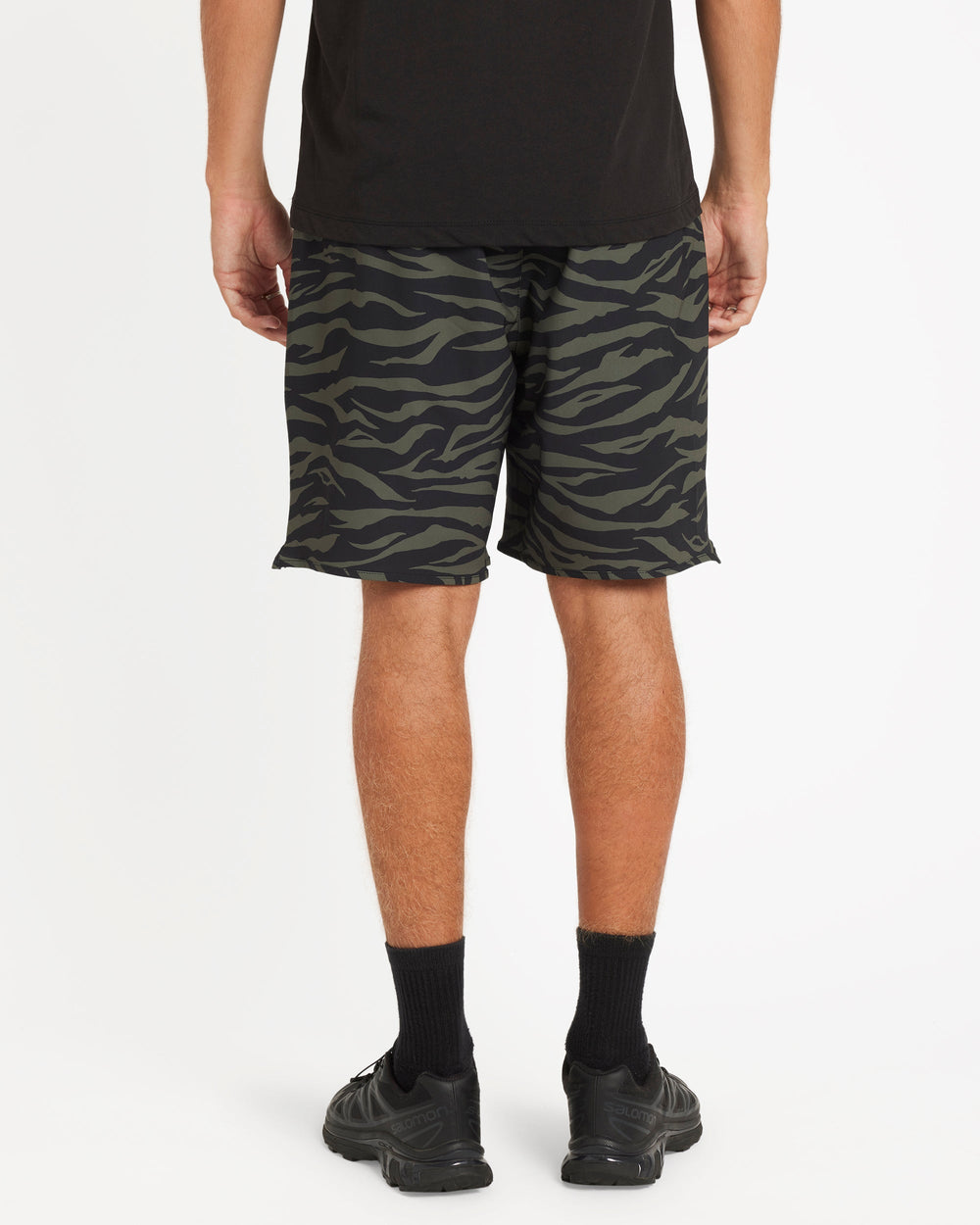 Hawaii Yogger Stretch 17" Short - Fatigue | RVCA online
