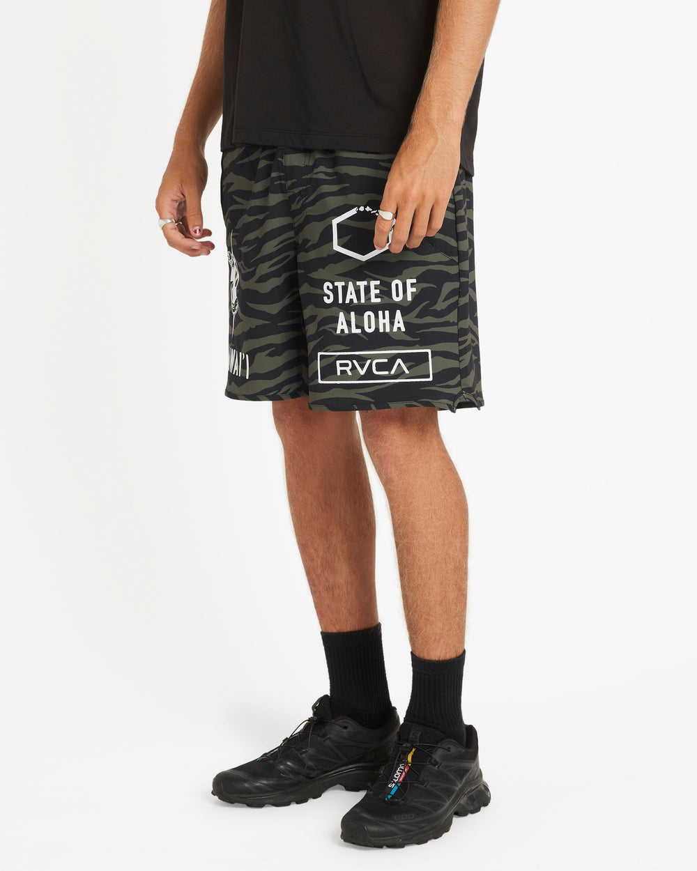 Hawaii Yogger Stretch 17" Short - Fatigue | RVCA online