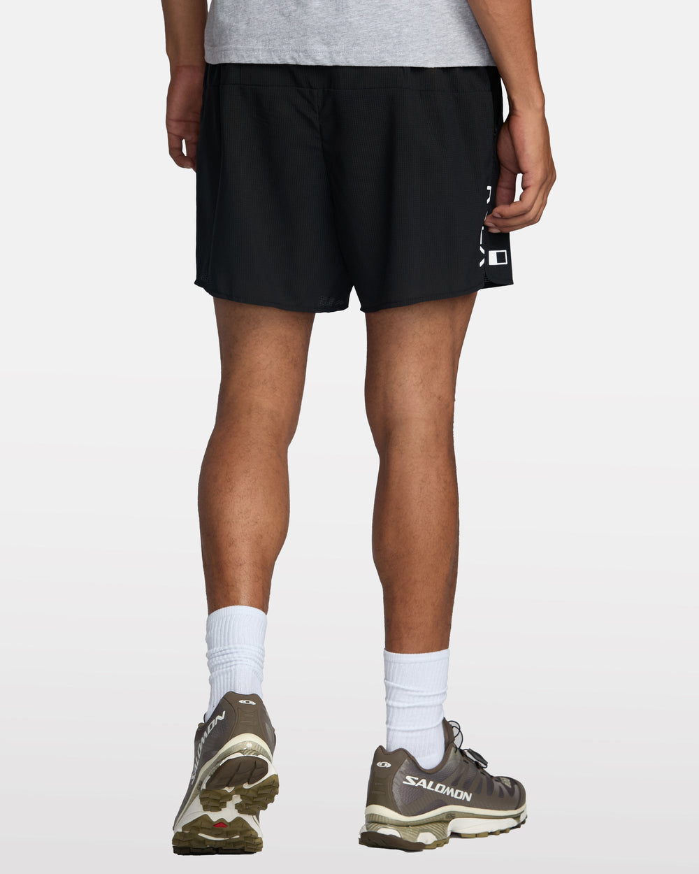Yogger Lite 15" Short - Black | RVCA US