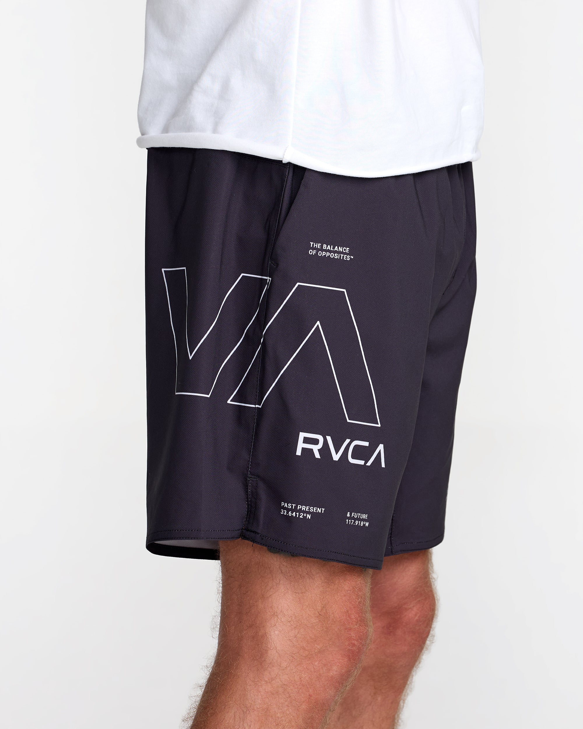 Yogger 2 In 1 Short 17" Short - Rvca Black | RVCA US