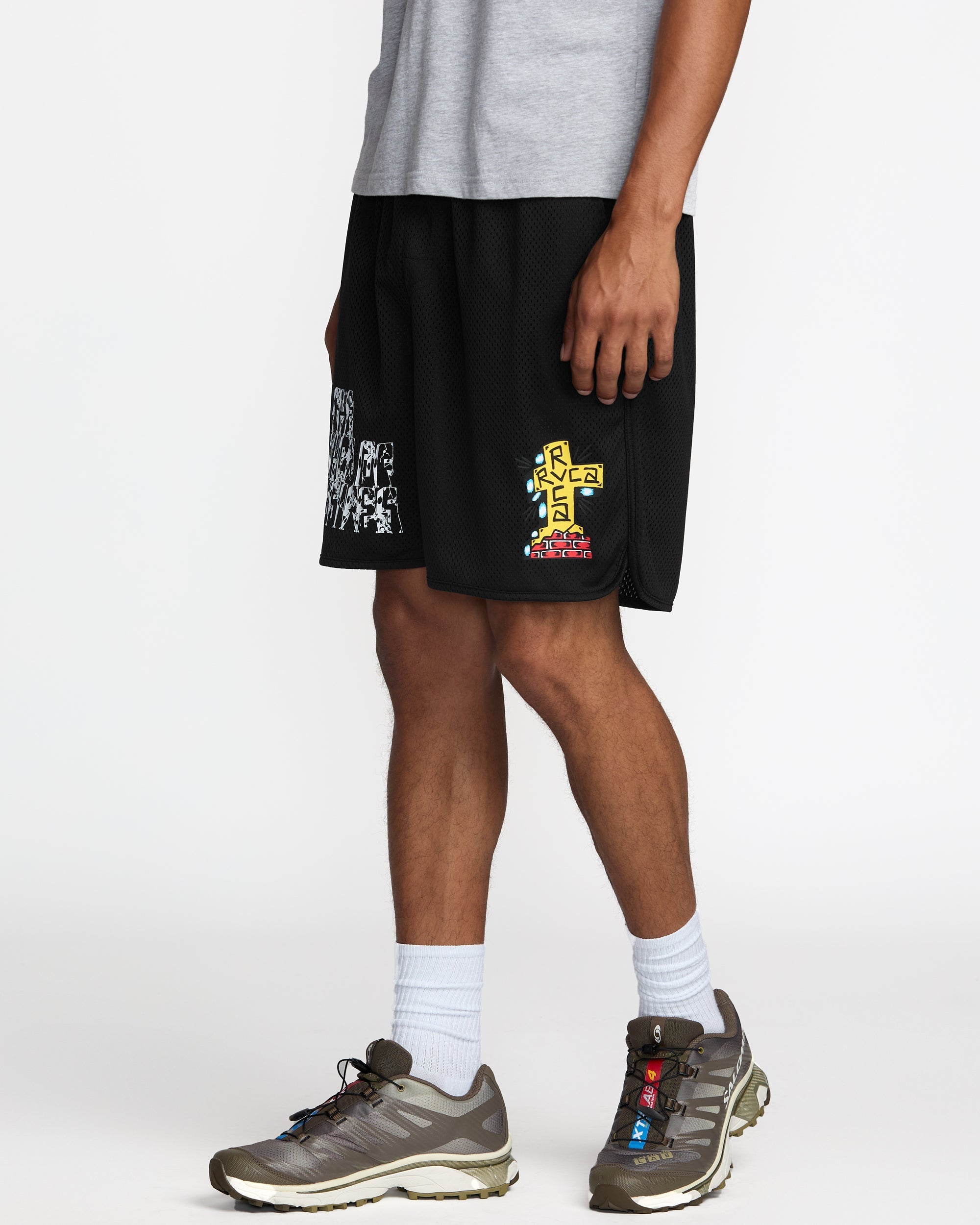 Jesse VA Essntl Mesh 19" Short - Black | RVCA outlet