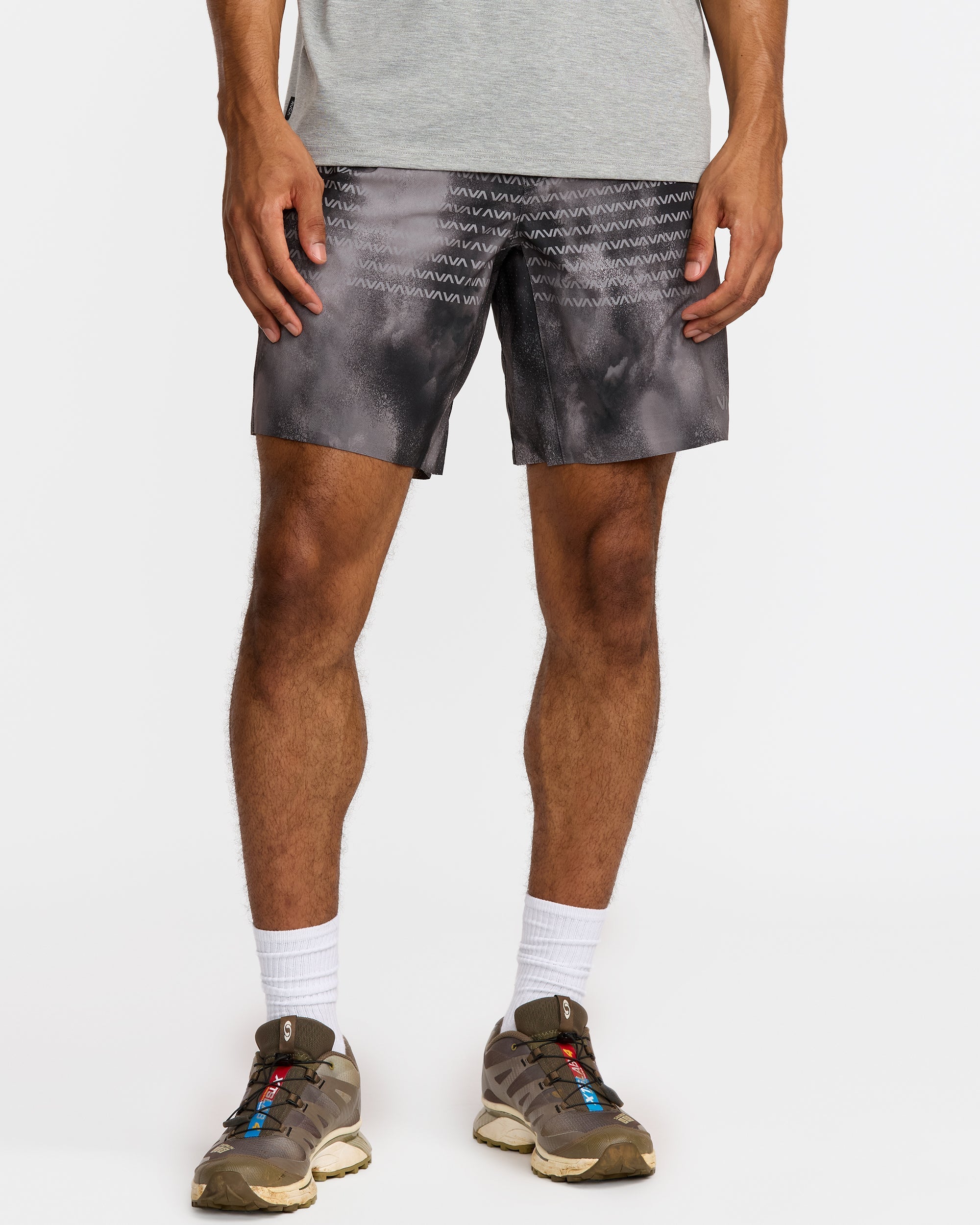 Yogger Plus 2 18" Short - Smoke | RVCA on sale