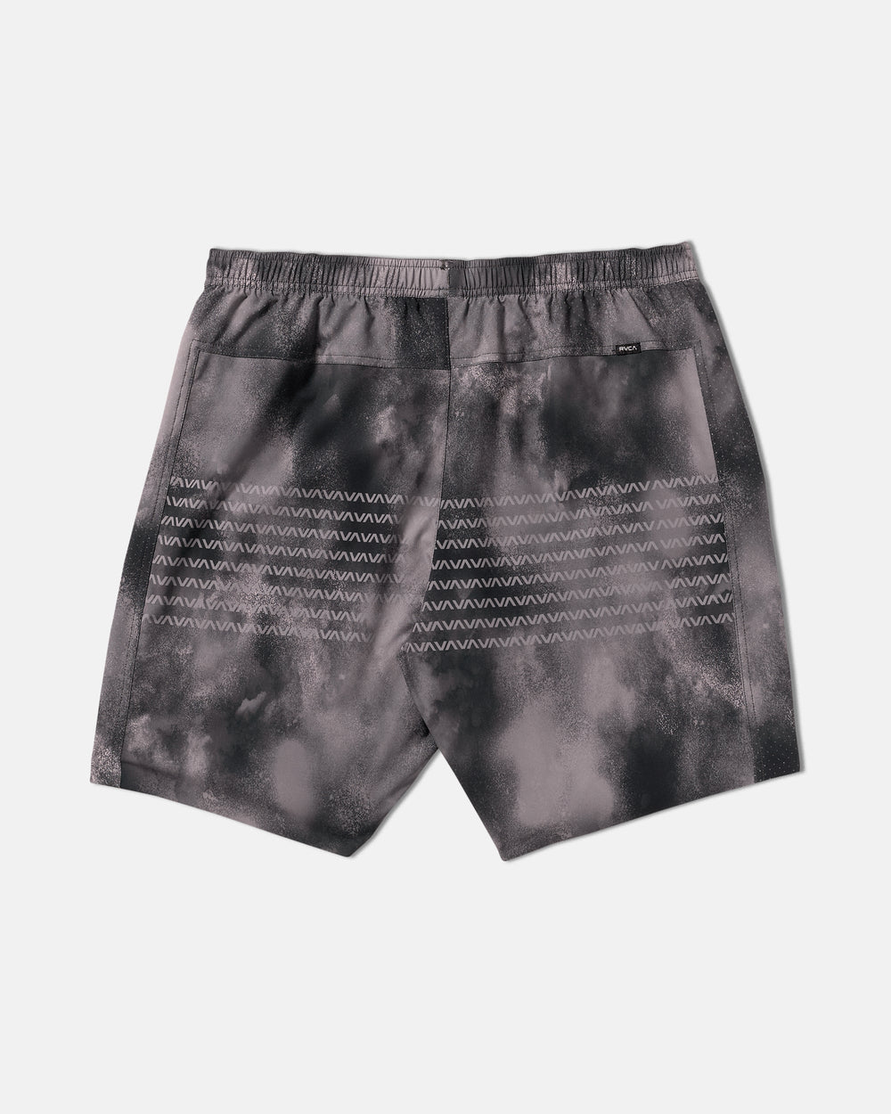 Yogger Plus 2 18" Short - Smoke | RVCA on sale