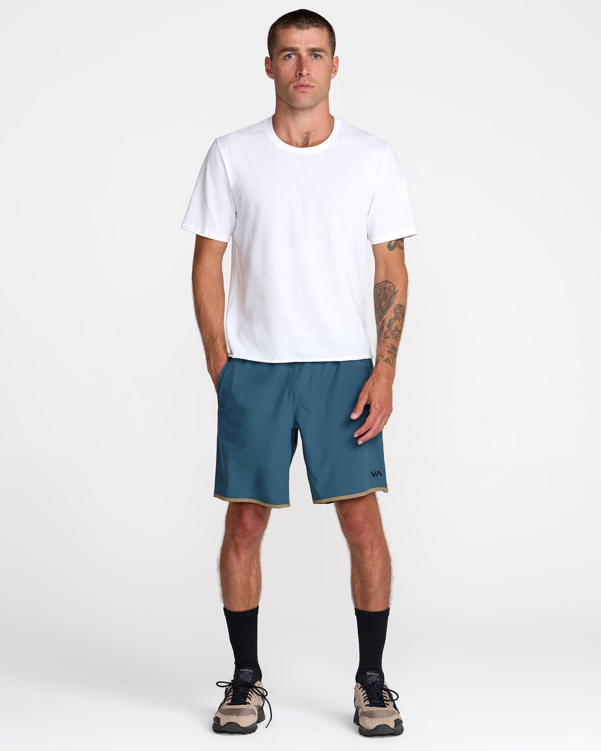 Yogger Stretch Contrast 17" Short - Duck Blue | RVCA on sale