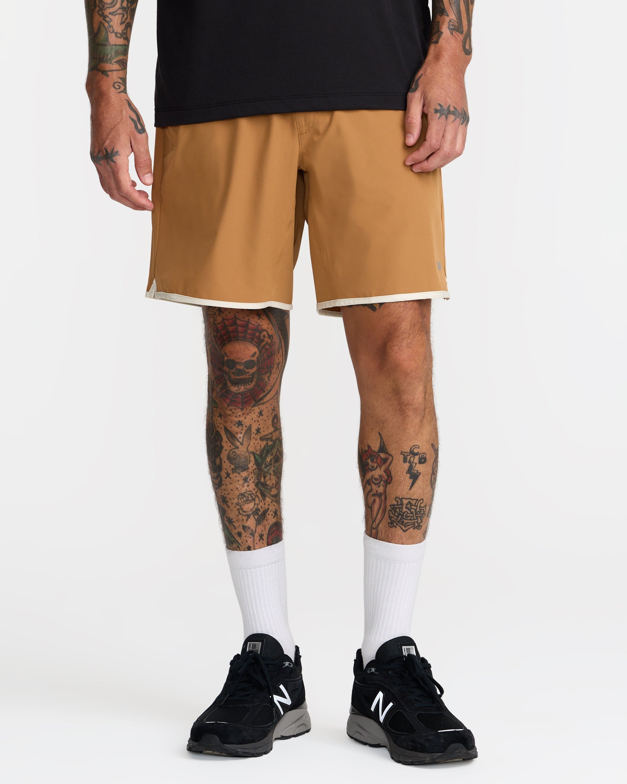 Yogger Stretch Contrast 17" Shorts - Camel | RVCA near me