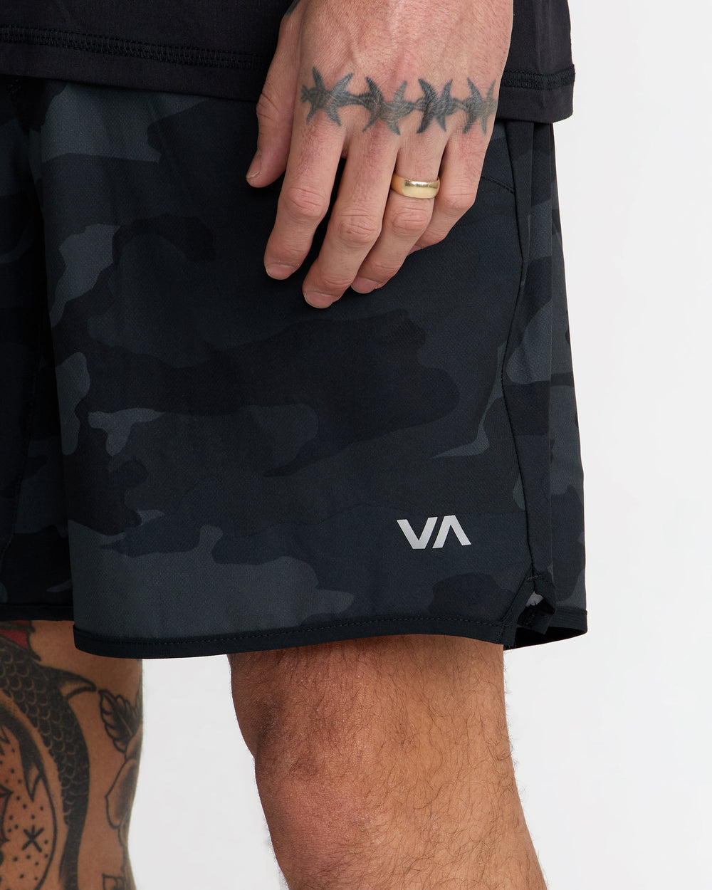Yogger Stretch 17" Short - Camouflage | RVCA near me
